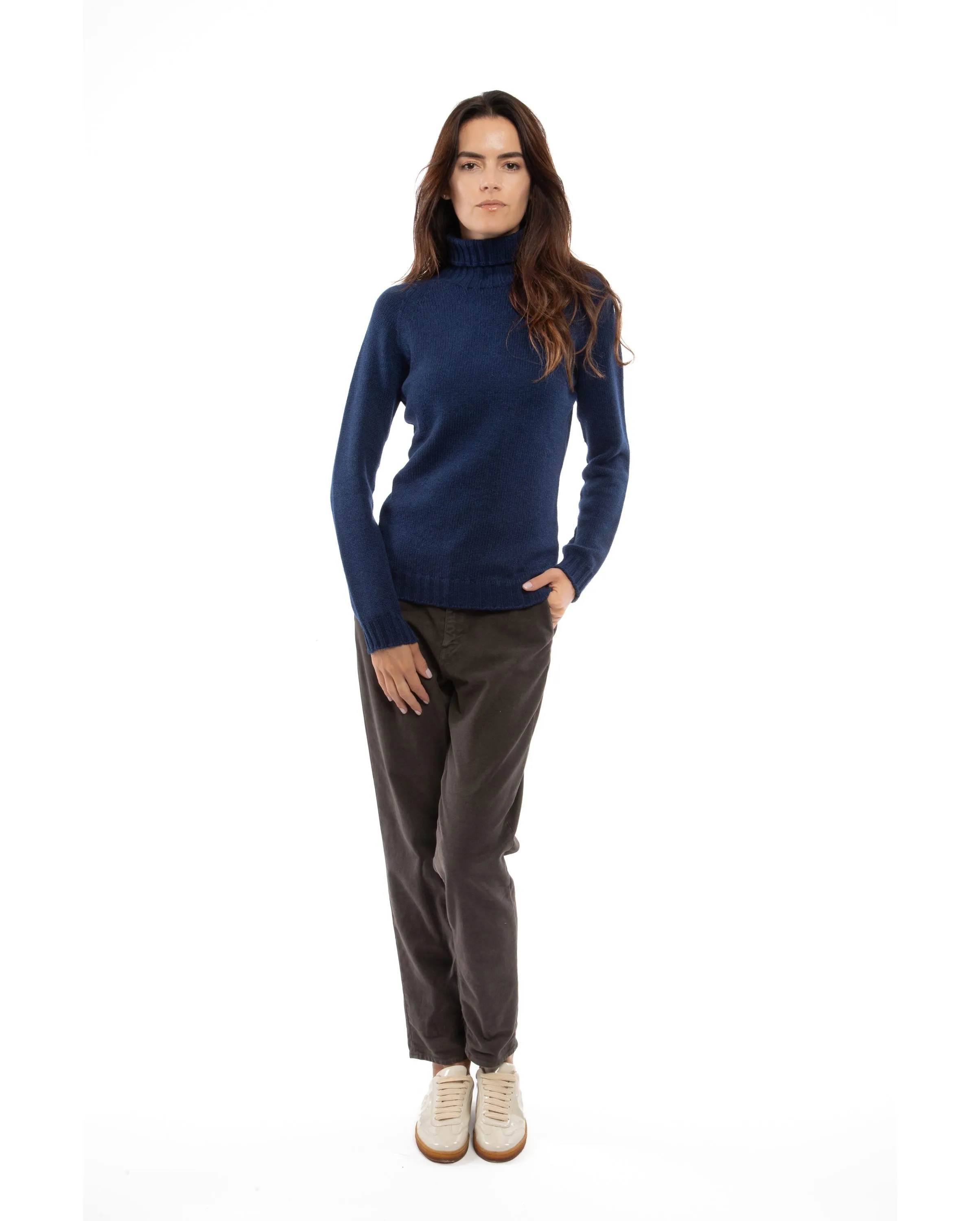 NEW FALL 24 - Women's Cashmere Raglan Sleeve Turtleneck Sweater Black